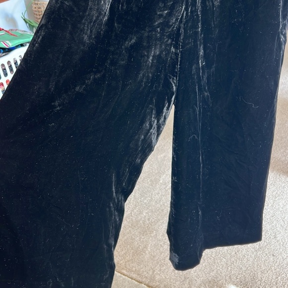J.Crew V-neck Wide-Leg Velvet Jumpsuit Size 10P - Picture 7 of 13